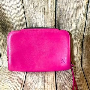 Customized Louis Vuitton wristlet VI0954